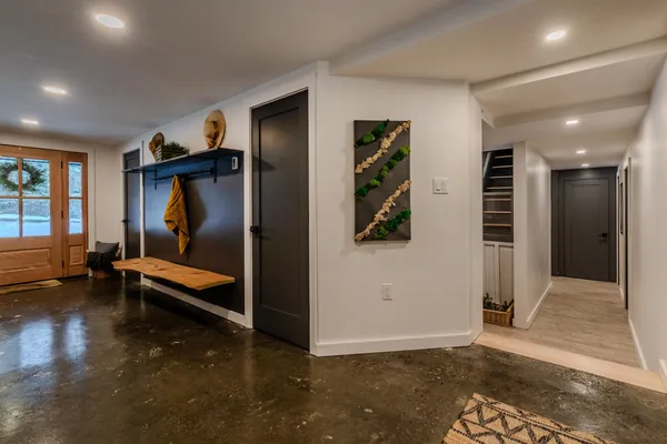 $695,000 | 1161 Little Pond Road, Londonderry, VT 05148