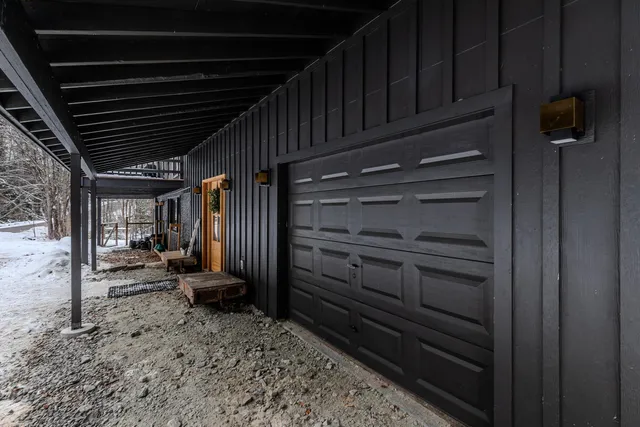 $705,000 | 1161 Little Pond Road, Londonderry, VT 05148