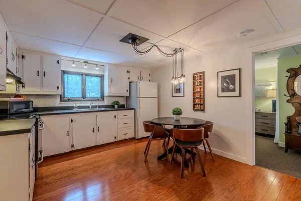 $695,000 | 1161 Little Pond Road, Londonderry, VT 05148