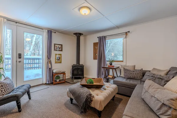 $695,000 | 1161 Little Pond Road, Londonderry, VT 05148