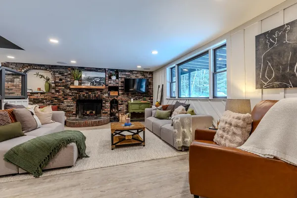 $695,000 | 1161 Little Pond Road, Londonderry, VT 05148