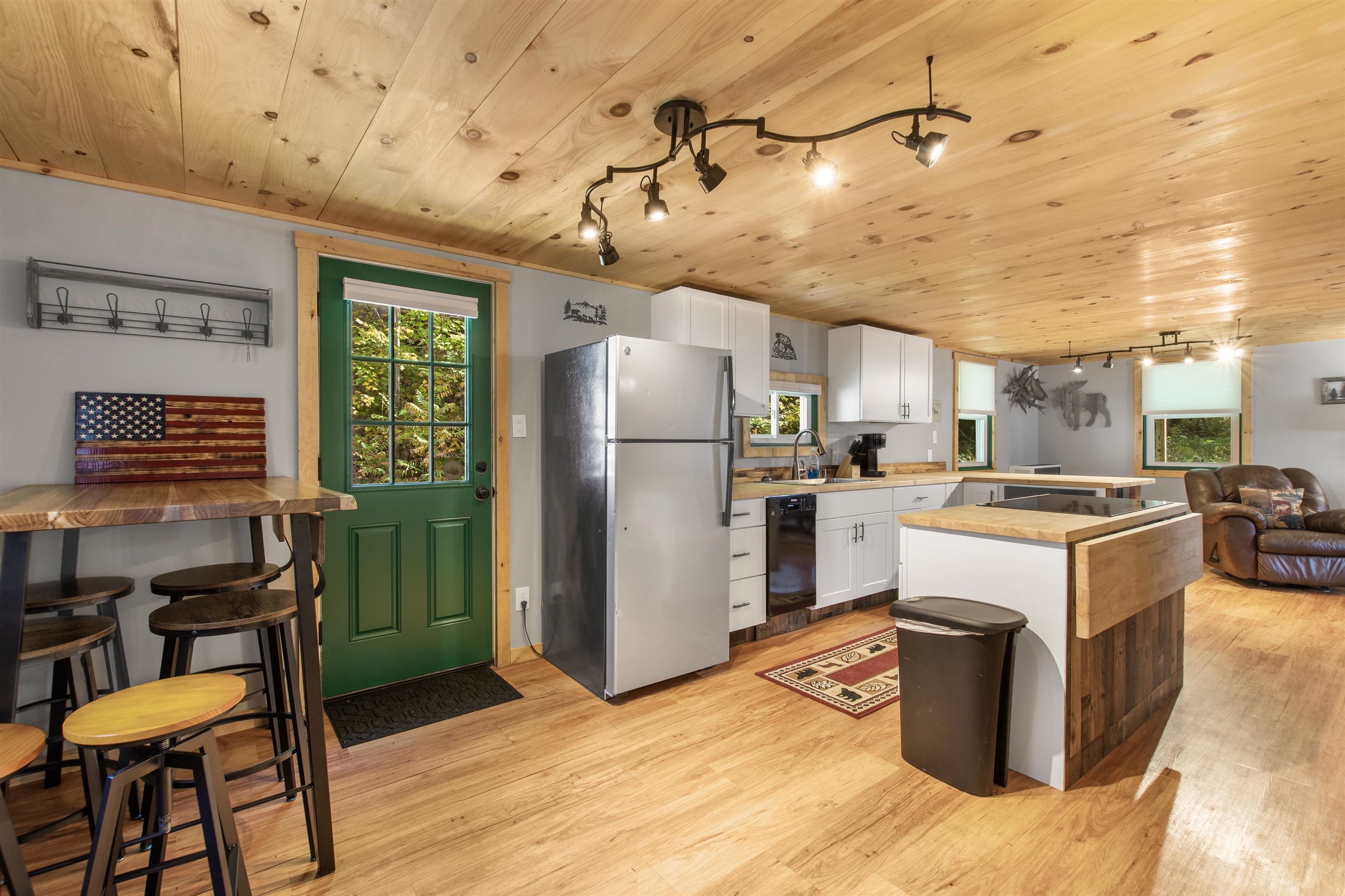 185 Fish Pond Road Columbia, NH 03576 - Photo 4 of 31