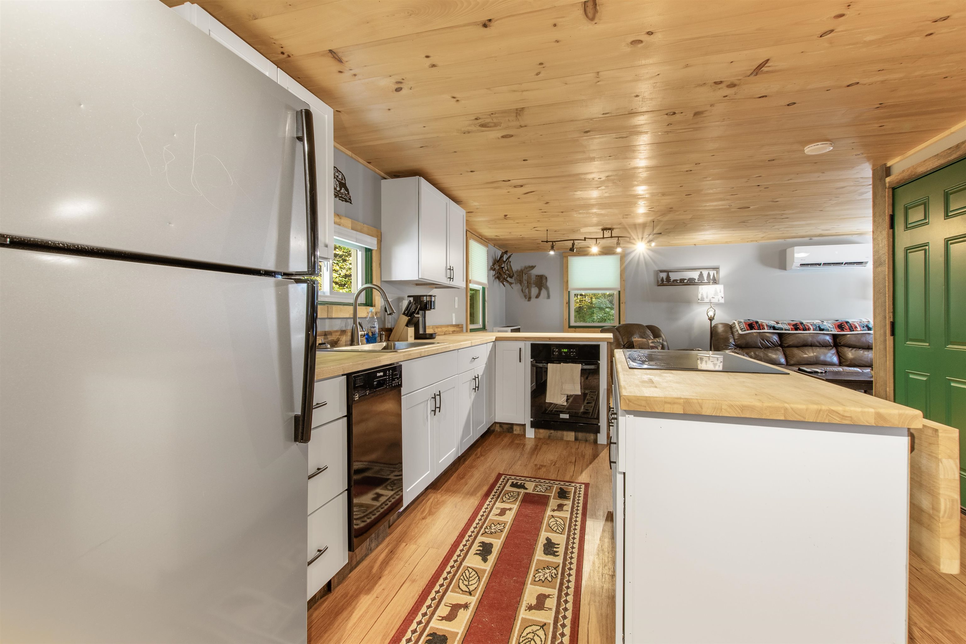 185 Fish Pond Road Columbia, NH 03576 - Photo 5 of 31