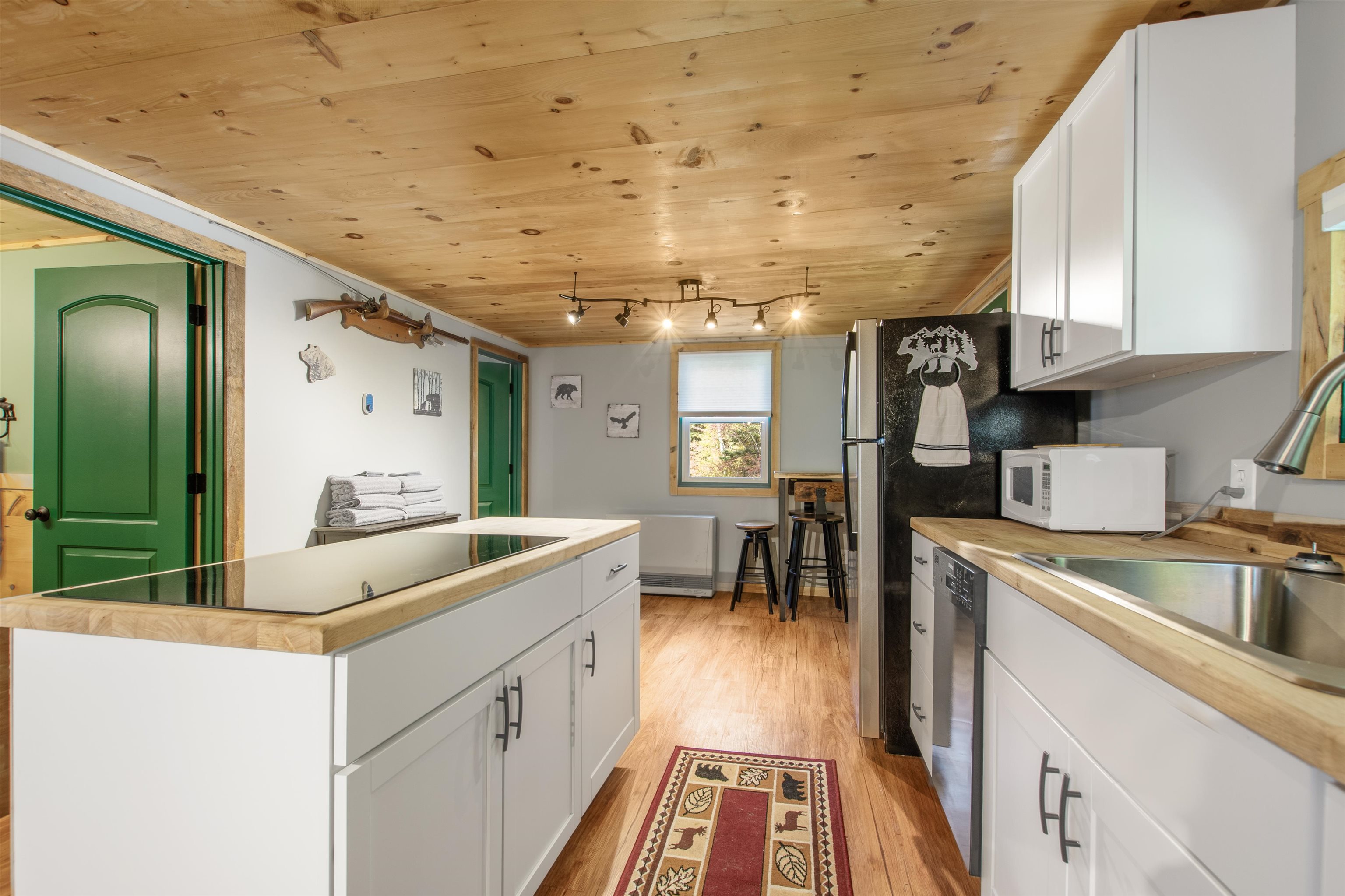 185 Fish Pond Road Columbia, NH 03576 - Photo 7 of 31