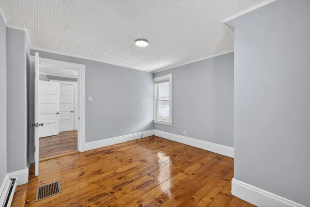 $439,900 | 36 Essex Street, Manchester, NH 03102