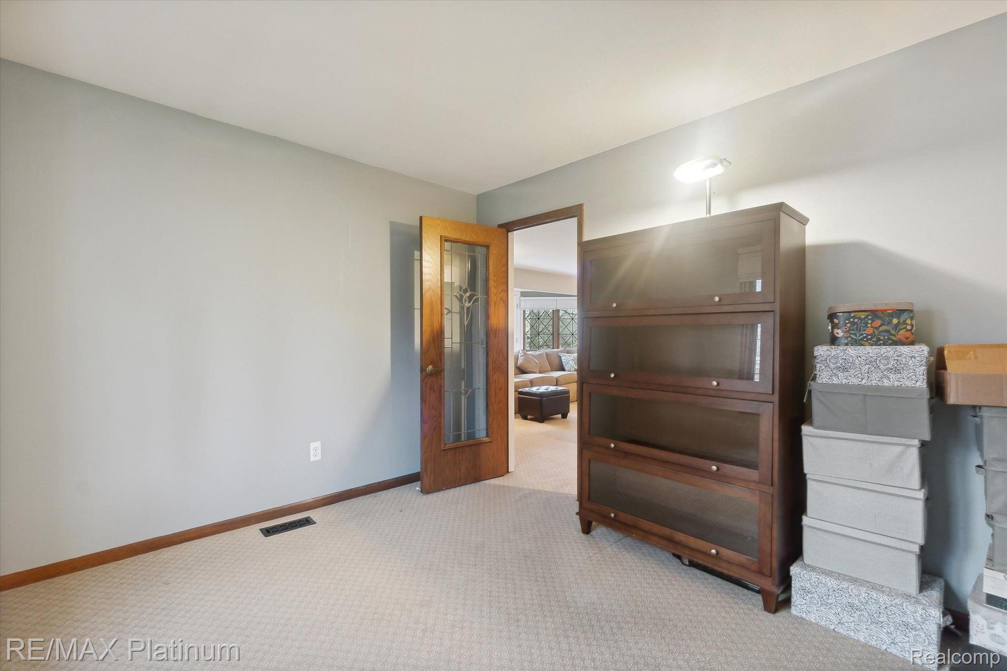 376 Longford Drive Rochester, MI 48309 - Photo 26 of 50 Gallery Image 26