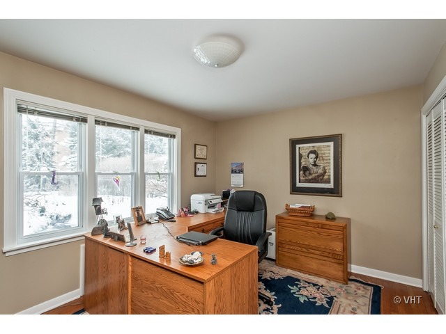 2144 Central Road Glenview, IL 60025 - Photo 7 of 16 Gallery Image 7