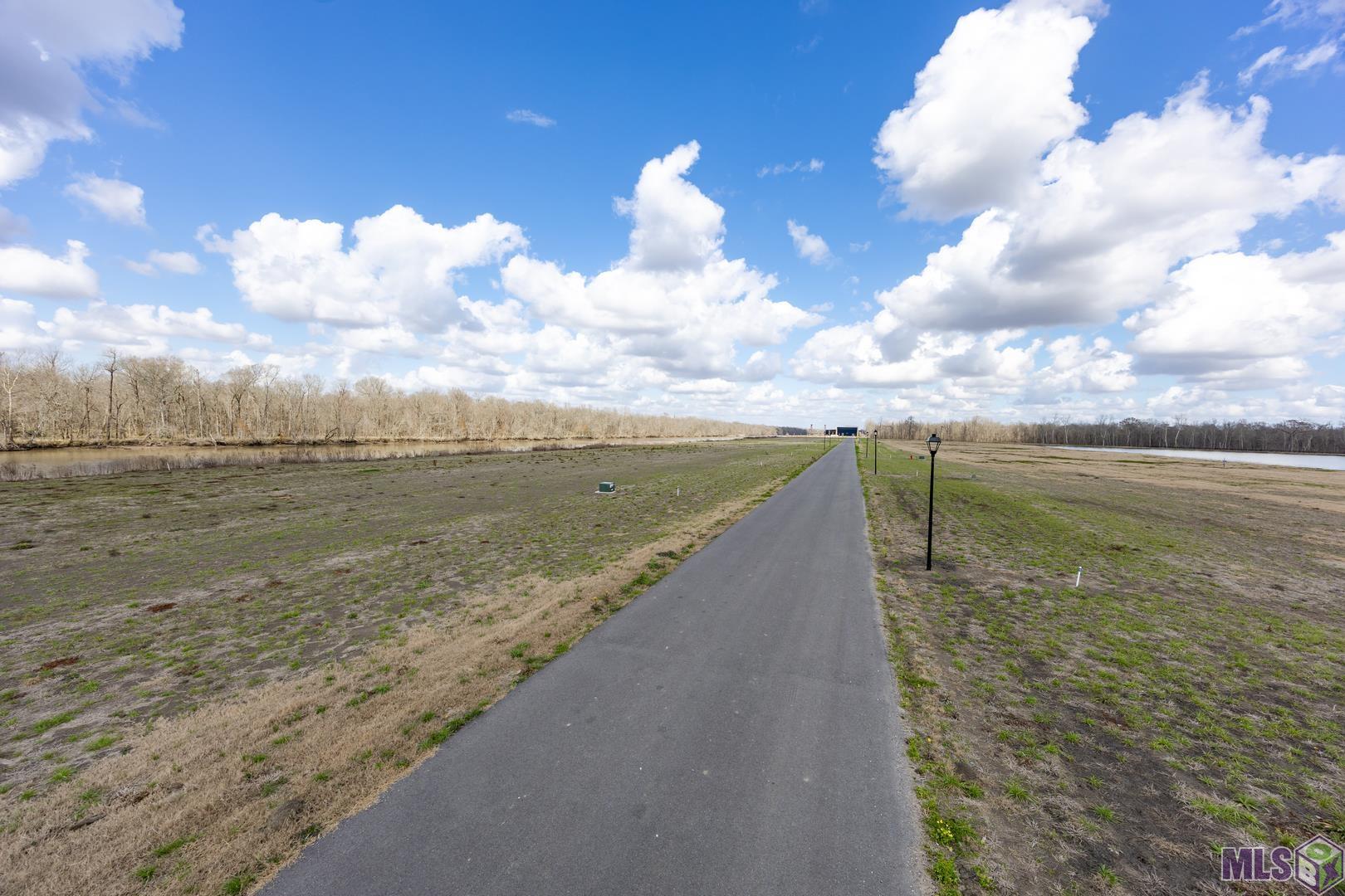 5943 Mill Town Road Brusly, LA 70719 - Photo 3 of 12