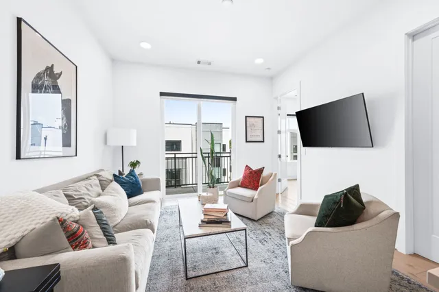 $375,000 | 1125 10th Avenue North, Unit 311, Nashville, TN 37208