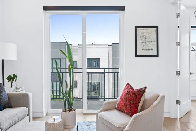 $375,000 | 1125 10th Avenue North, Unit 311, Nashville, TN 37208