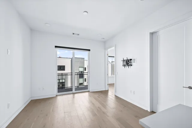 $375,000 | 1125 10th Avenue North, Unit 311, Nashville, TN 37208