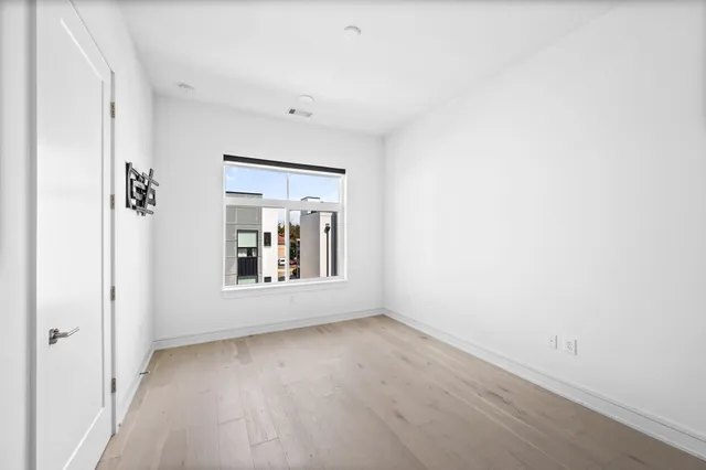 $375,000 | 1125 10th Avenue North, Unit 311, Nashville, TN 37208