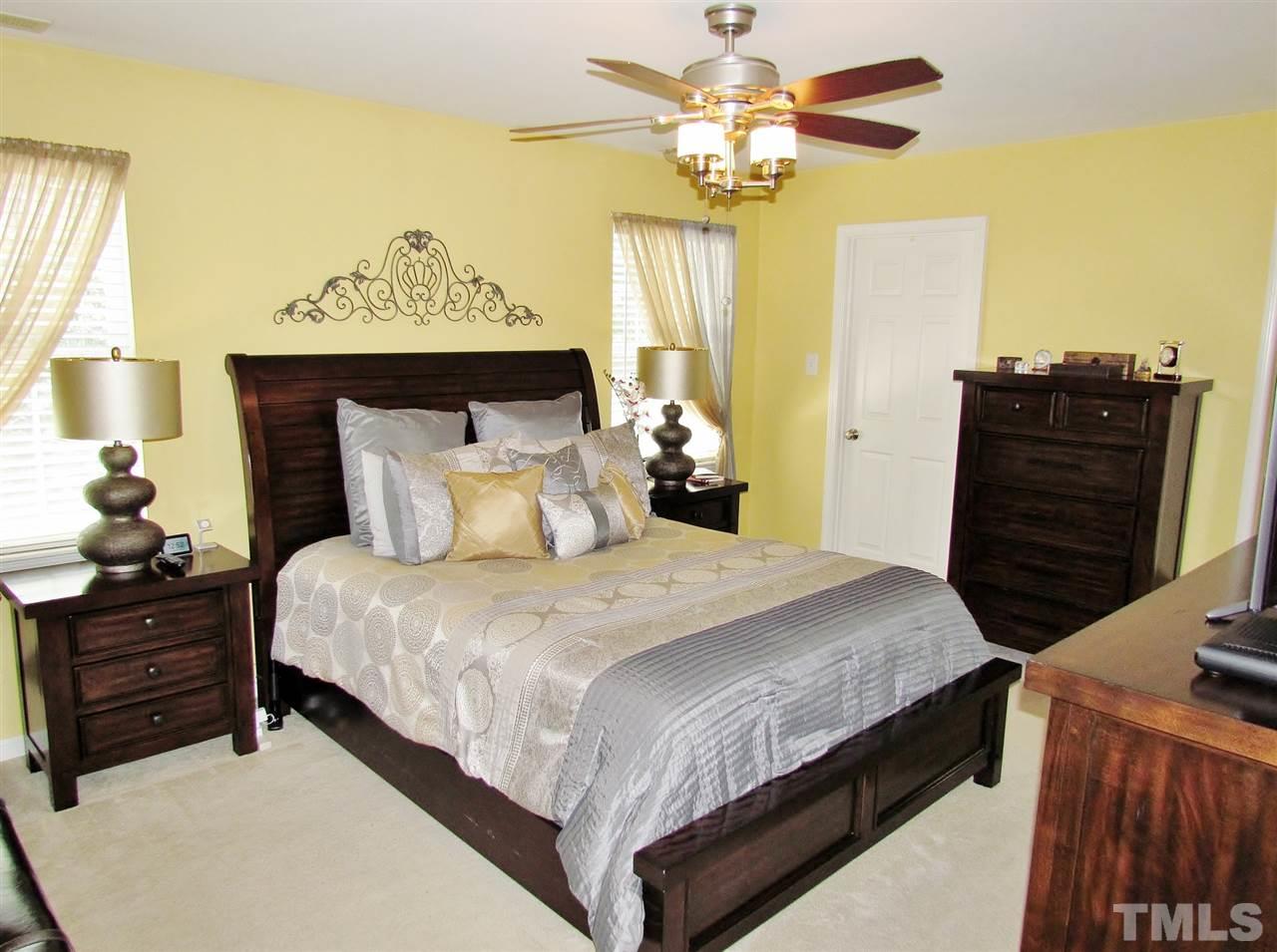 5110 Thornton Knoll Way Raleigh, NC 27616 - Photo 16 of 30