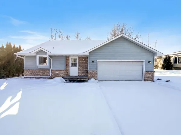 $365,000 | 209 Grand Avenue Northeast, St. Michael, MN 55376