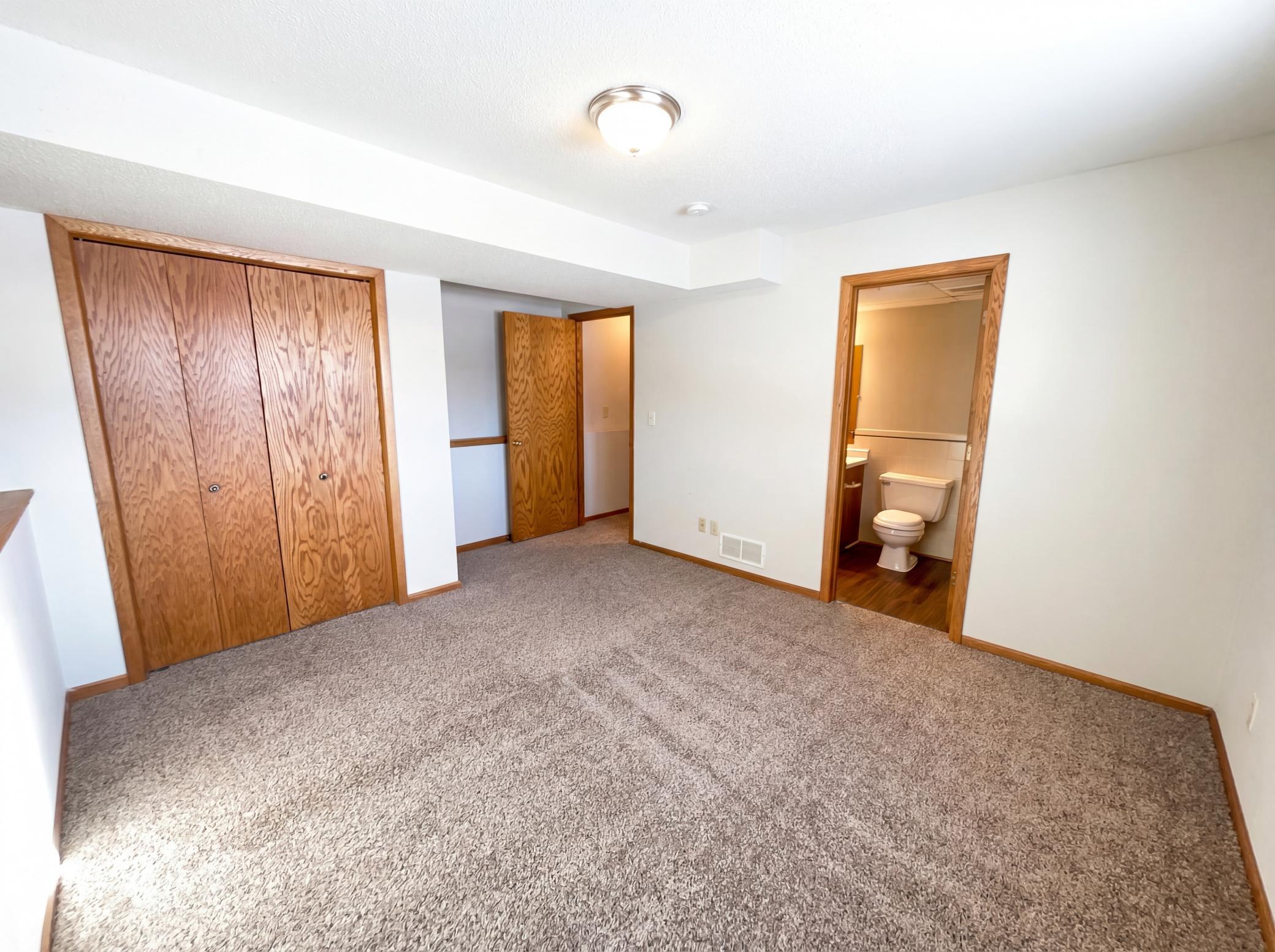 209 Grand Avenue Northeast St. Michael, MN 55376 - Photo 9 of 22