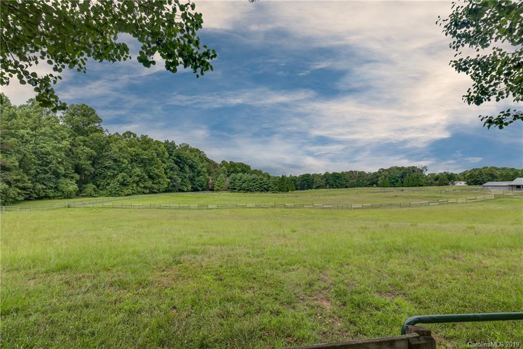 2470 Landrum Mill Road Campobello, SC 29322 - Photo 29 of 38
