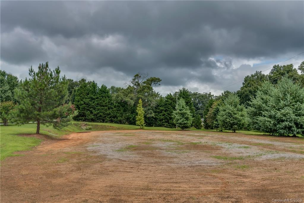 2470 Landrum Mill Road Campobello, SC 29322 - Photo 35 of 38