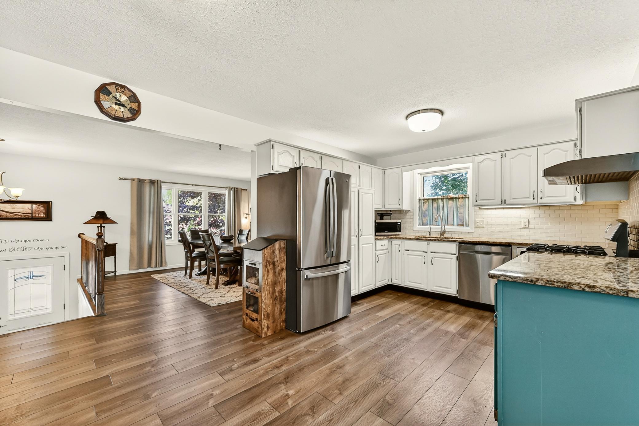 2104 Telemark Lane Northwest Rochester, MN 55901 - Photo 5 of 30