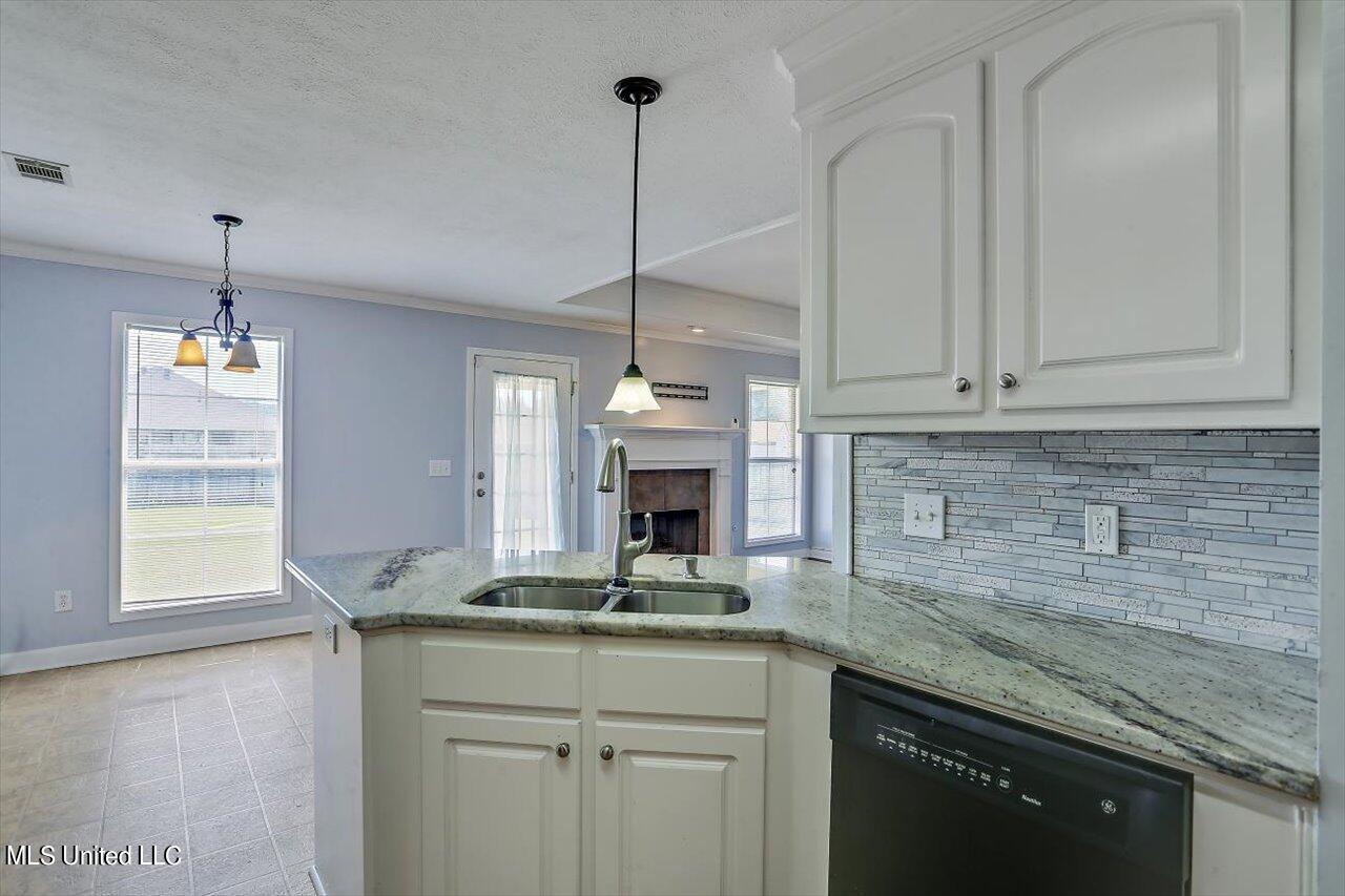 104 Ash Ridge Place Pearl, MS 39208 - Photo 11 of 31 11-104 Ash Ridge Pl