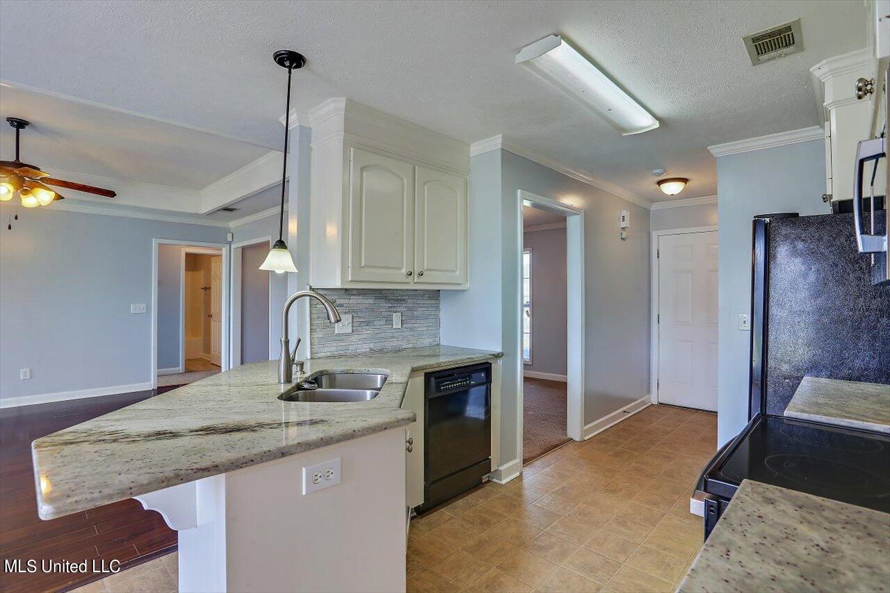 104 Ash Ridge Place Pearl, MS 39208 - Photo 13 of 31 13-104 Ash Ridge Pl