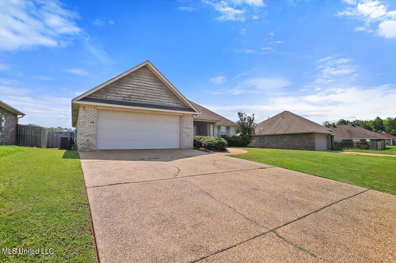 104 Ash Ridge Place Pearl, MS 39208 - Photo 3 of 31 03-104 Ash Ridge Pl