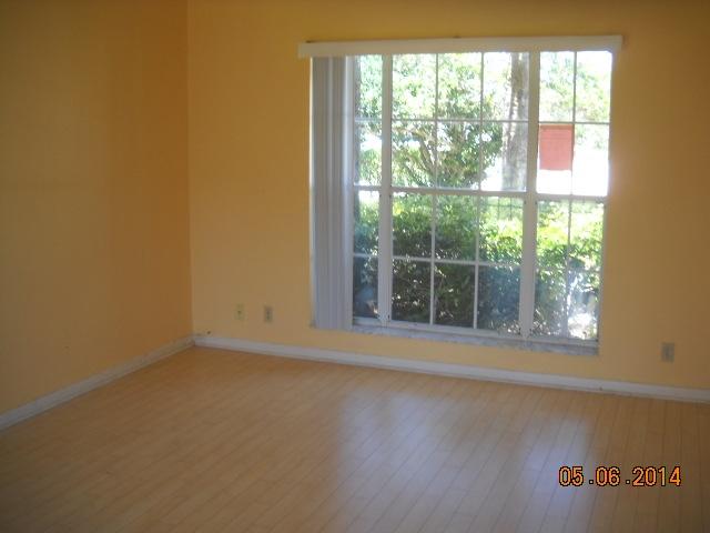 22115 Flower Drive Boca Raton, FL 33428 - Photo 3 of 16 DSCN3841