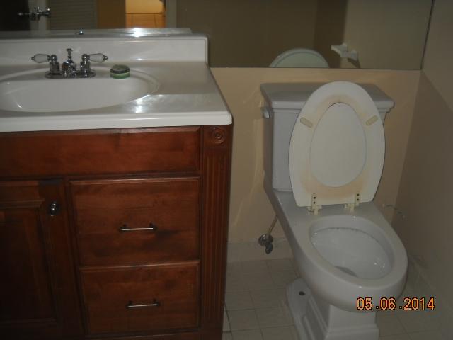 22115 Flower Drive Boca Raton, FL 33428 - Photo 5 of 16 DSCN3844