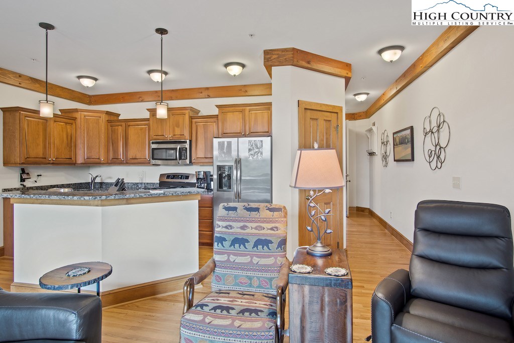 121 Red Tail Summit, Unit CC2 Boone, NC 28607 - Photo 10 of 18 Gallery Image 10