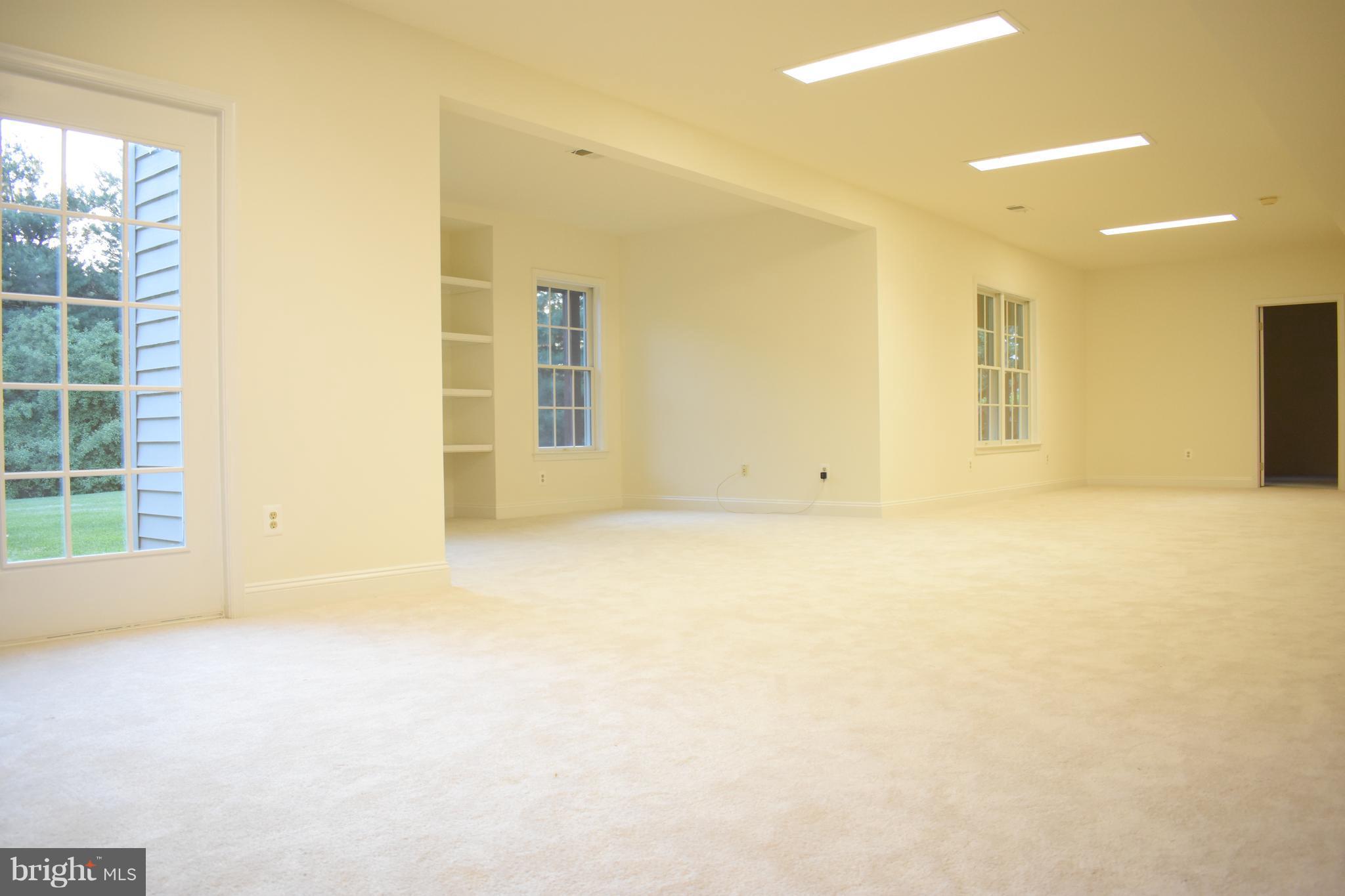 1716 Raleigh Hill Road Vienna, VA 22182 - Photo 26 of 30 Light/Bright/6th Bedroom+Full Bath Not Pictured