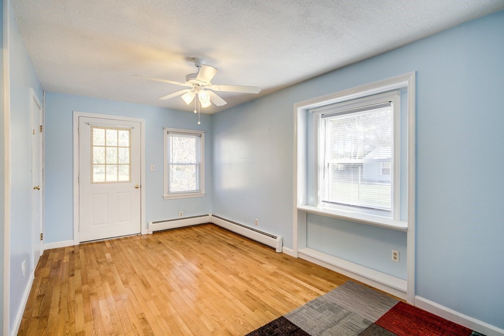 2450 Wilbraham Road Springfield, MA 01129 - Photo 12 of 36