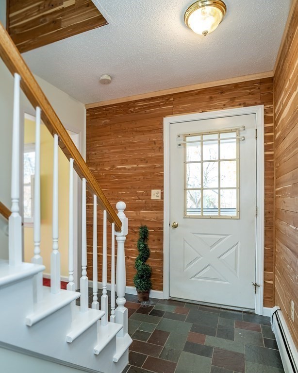 2450 Wilbraham Road Springfield, MA 01129 - Photo 16 of 36