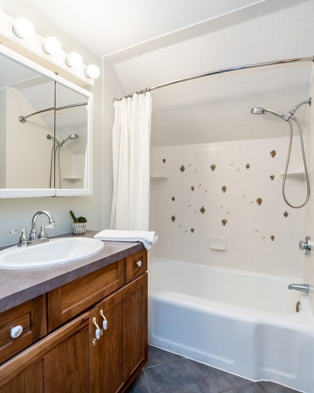 2450 Wilbraham Road Springfield, MA 01129 - Photo 27 of 36