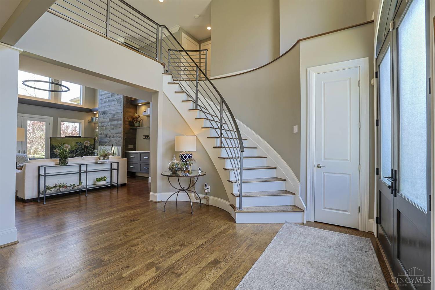 6340 Miami Road Cincinnati, OH 45243 - Photo 5 of 99