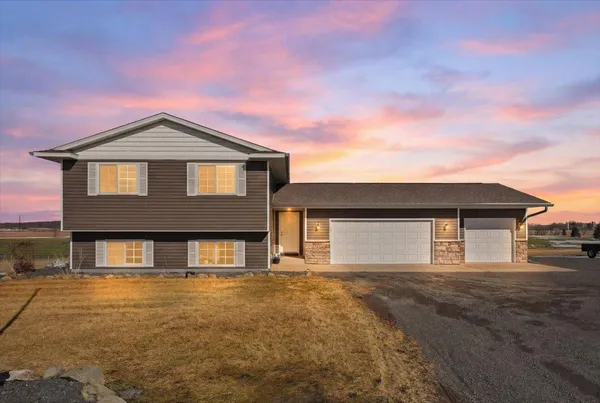 $399,900 | 1110 190th Street, Dresser, WI 54009