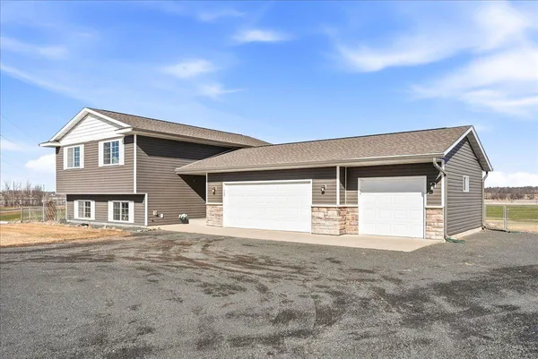 $399,900 | 1110 190th Street, Dresser, WI 54009