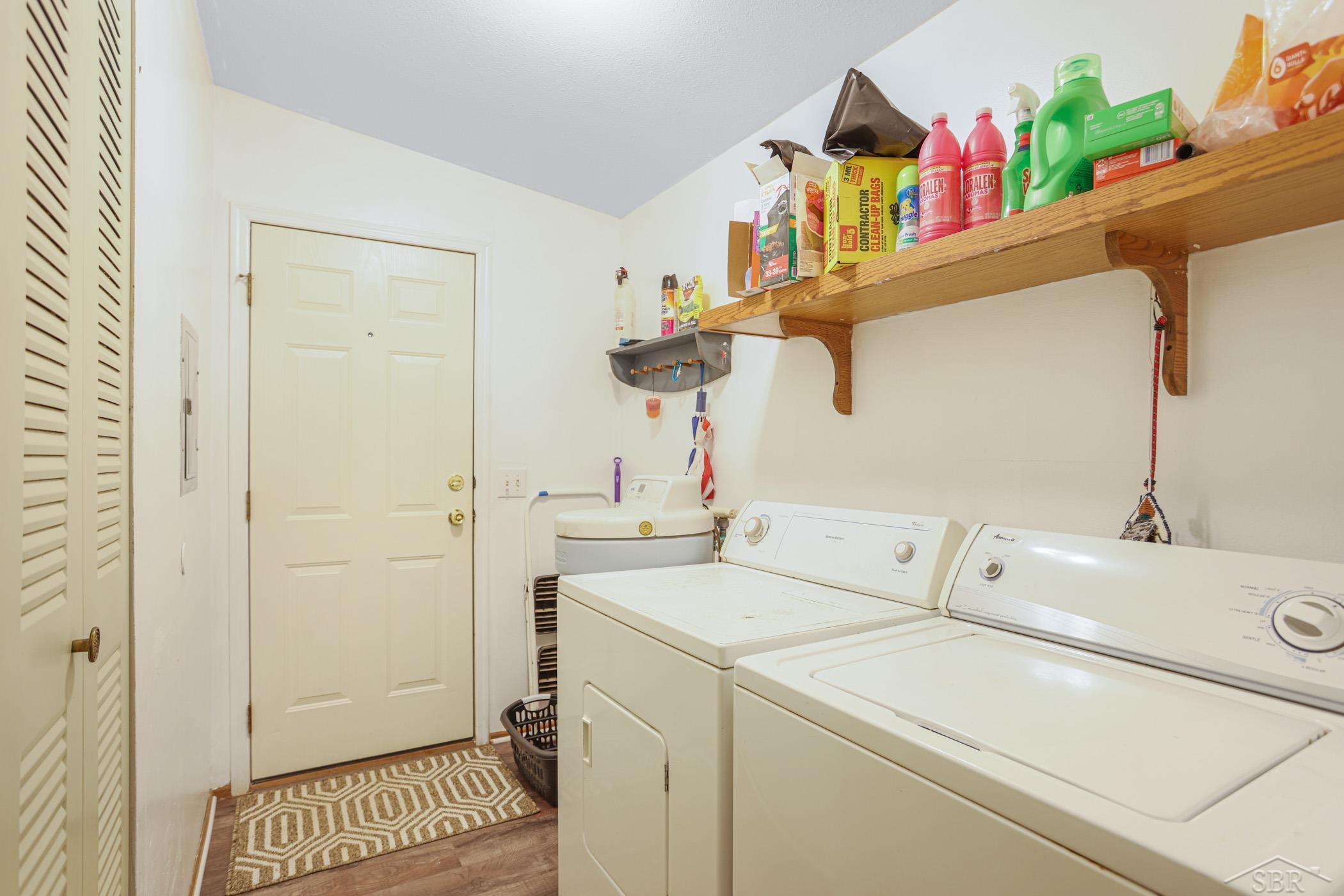 6633 South Orr Road St. Charles, MI 48655 - Photo 33 of 35 Washer/Dryer