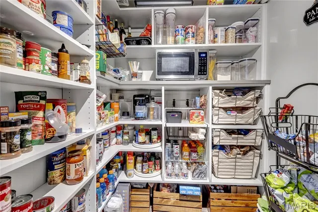 $225,000 | 1730 Parktree Lane, St. Louis, MO 63138