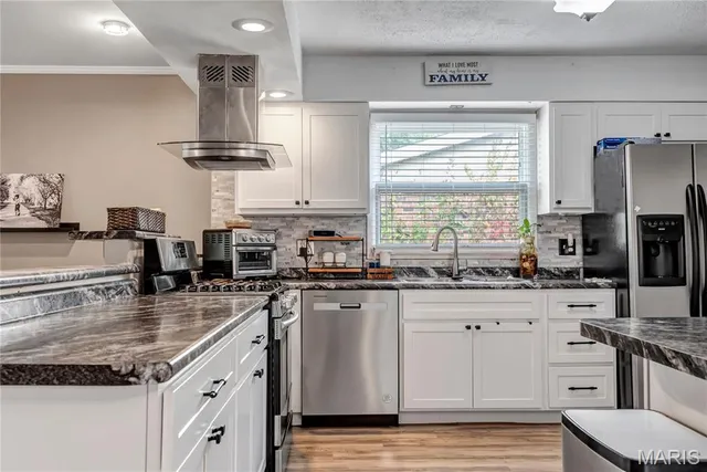 $225,000 | 1730 Parktree Lane, St. Louis, MO 63138