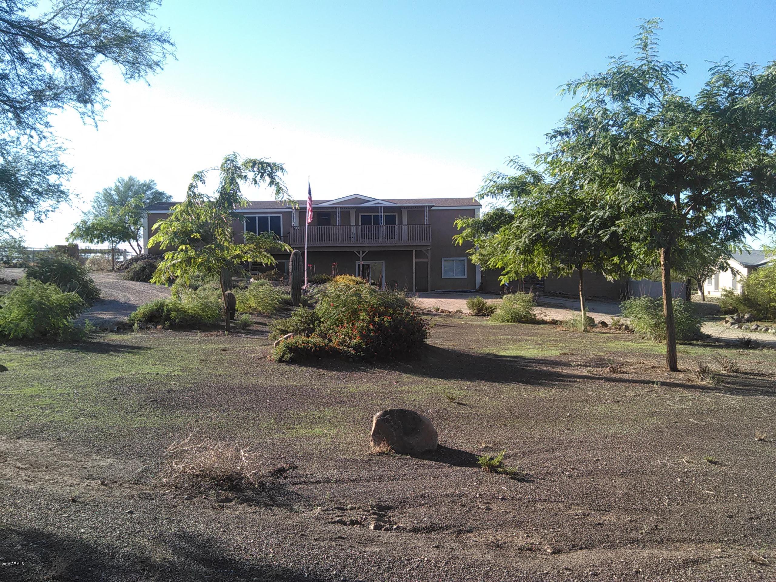 1829 West Irvine Road Phoenix, AZ 85086 - Photo 1 of 33 a view of a street with a building in the background