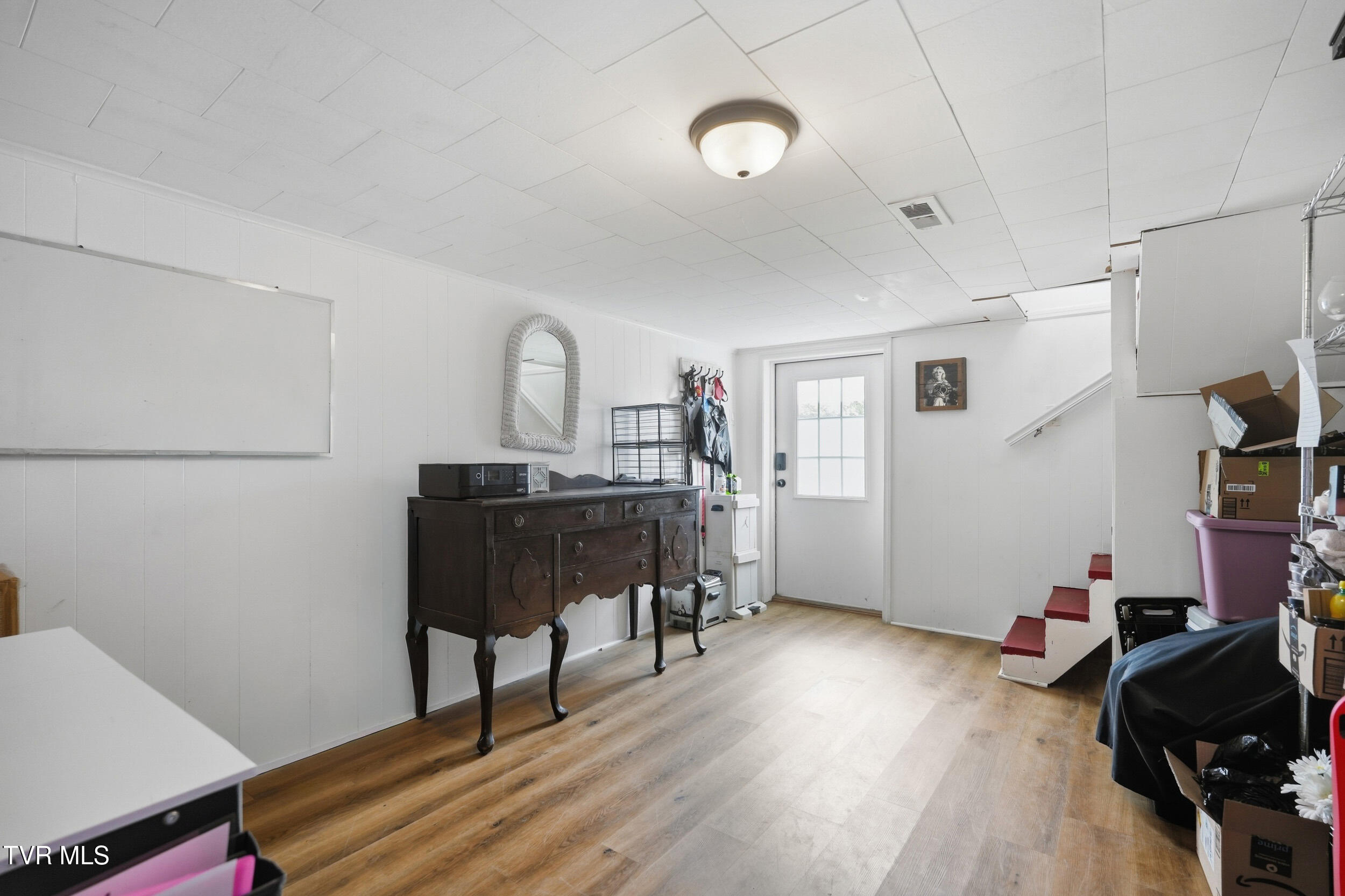 450 South Riverside Drive Elizabethton, TN 37643 - Photo 19 of 28 25_450 s riverside dr-22