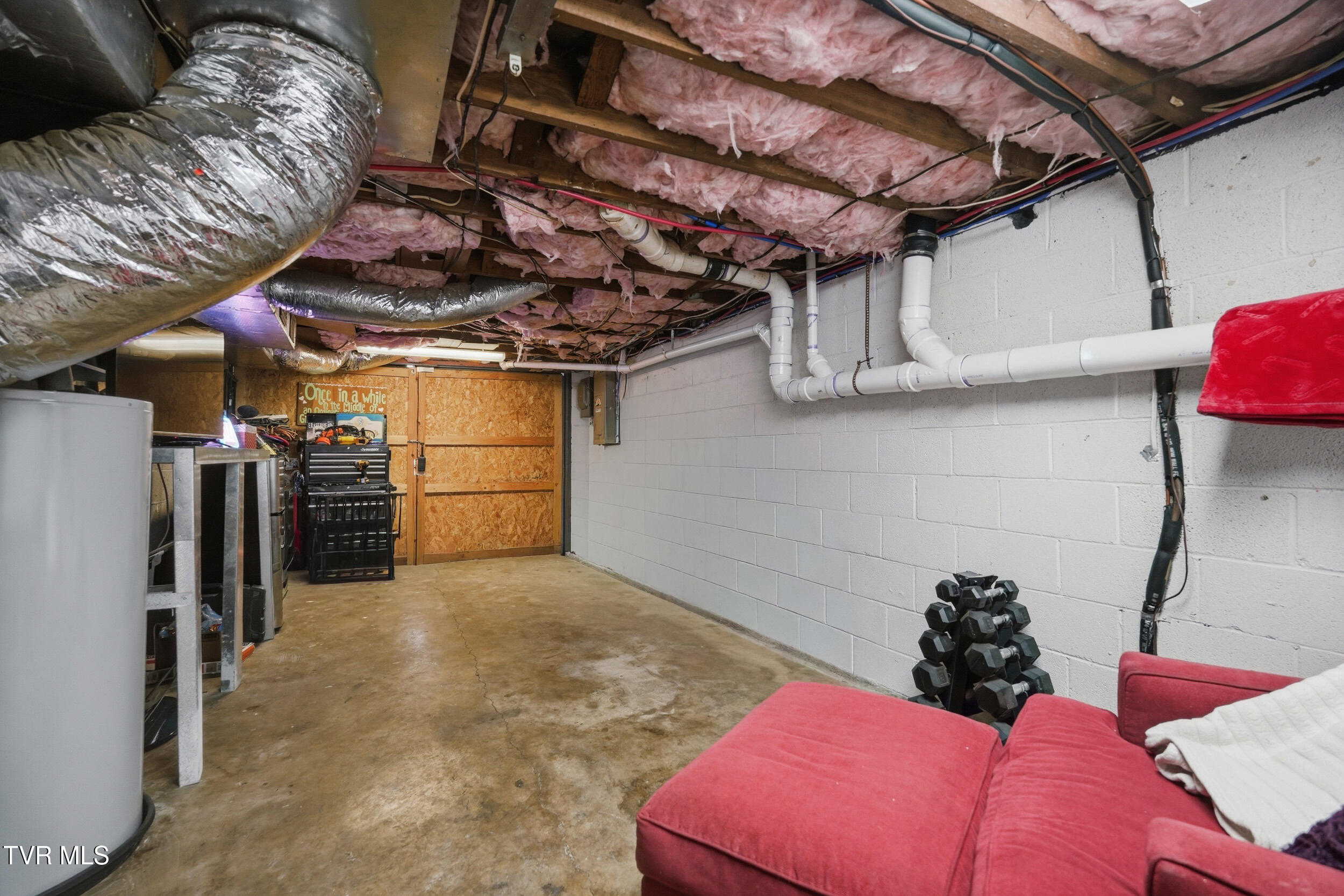 450 South Riverside Drive Elizabethton, TN 37643 - Photo 22 of 28 28_450 s riverside dr-26