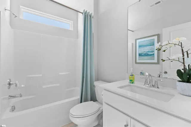 $419,950 | 104 Somerset Lane, Central, SC 29630