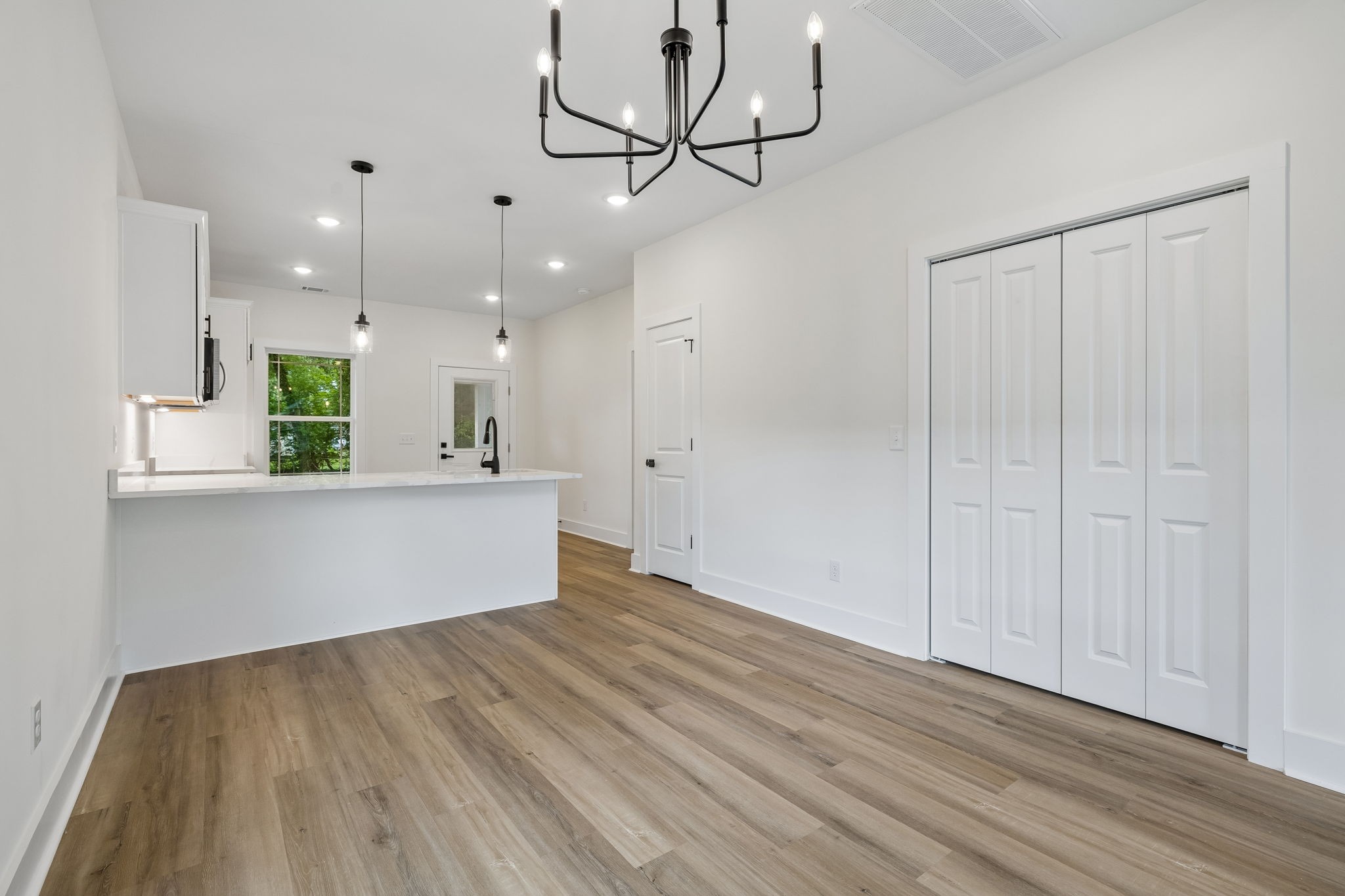 1511 Cheatham Street Springfield, TN 37172 - Photo 8 of 29