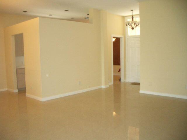 246 Hampton Place Jupiter, FL 33458 - Photo 6 of 16 20210512185754377061000000-o