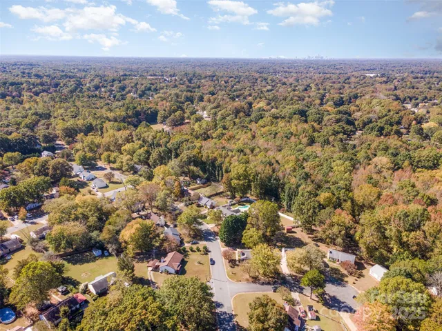 $297,500 | 7528 Lancashire Drive, Mint Hill, NC 28227