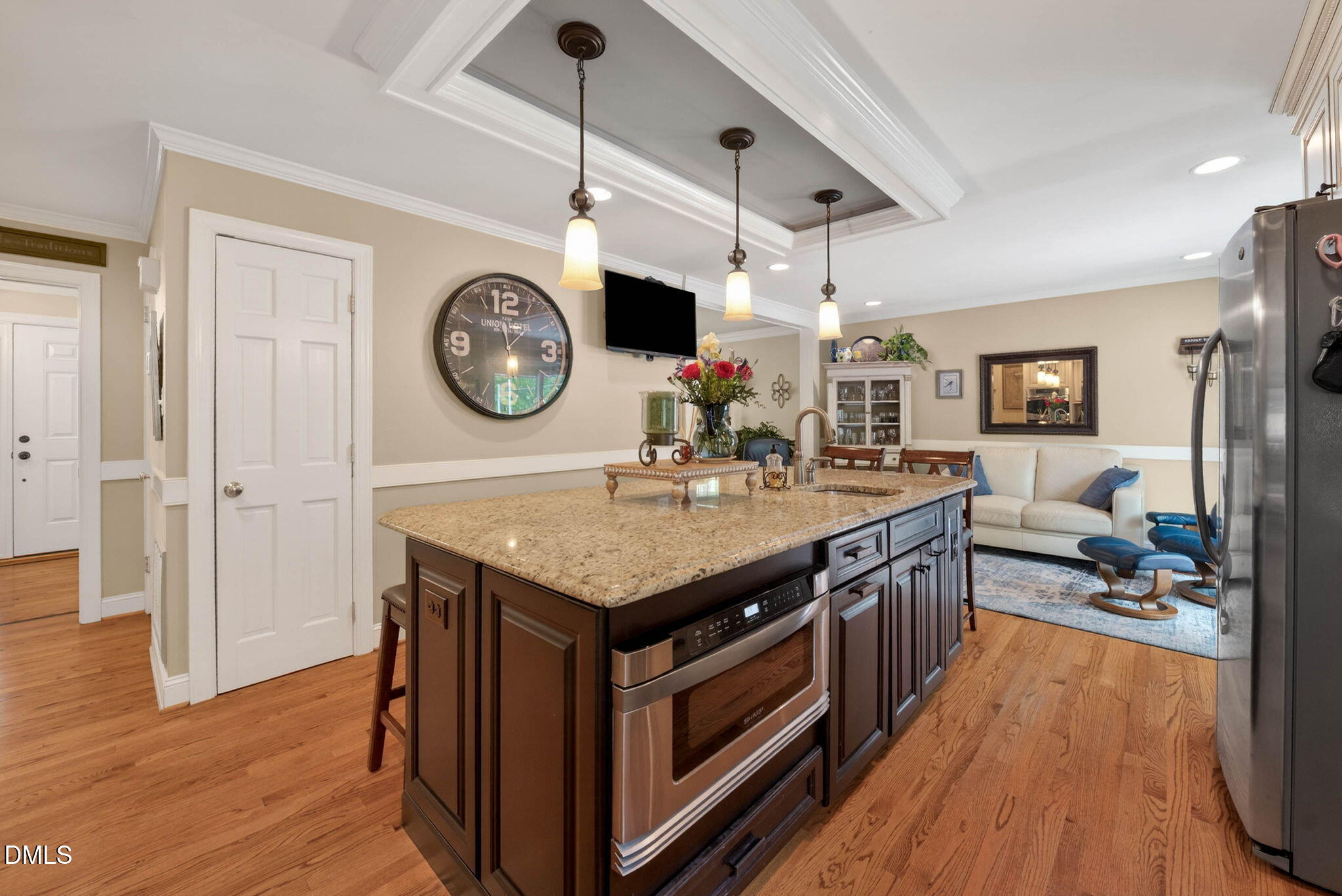 904 Hardimont Road Raleigh, NC 27609 - Photo 14 of 40 18-web-or-mls-904 Hardimont Road -18