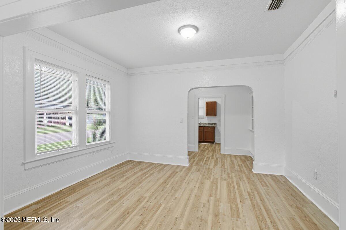 4402 Springfield Boulevard Jacksonville, FL 32206 - Photo 4 of 12 Dining Room (19)