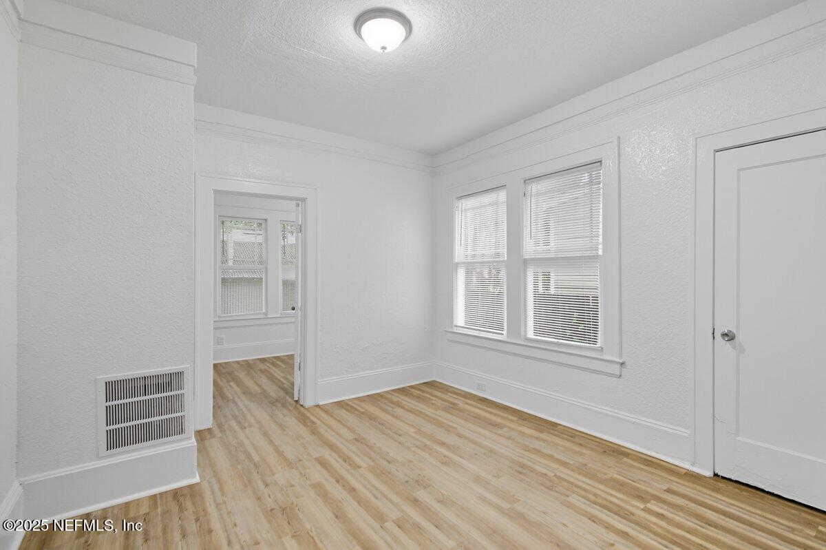 4402 Springfield Boulevard Jacksonville, FL 32206 - Photo 8 of 12 Bedroom (34)