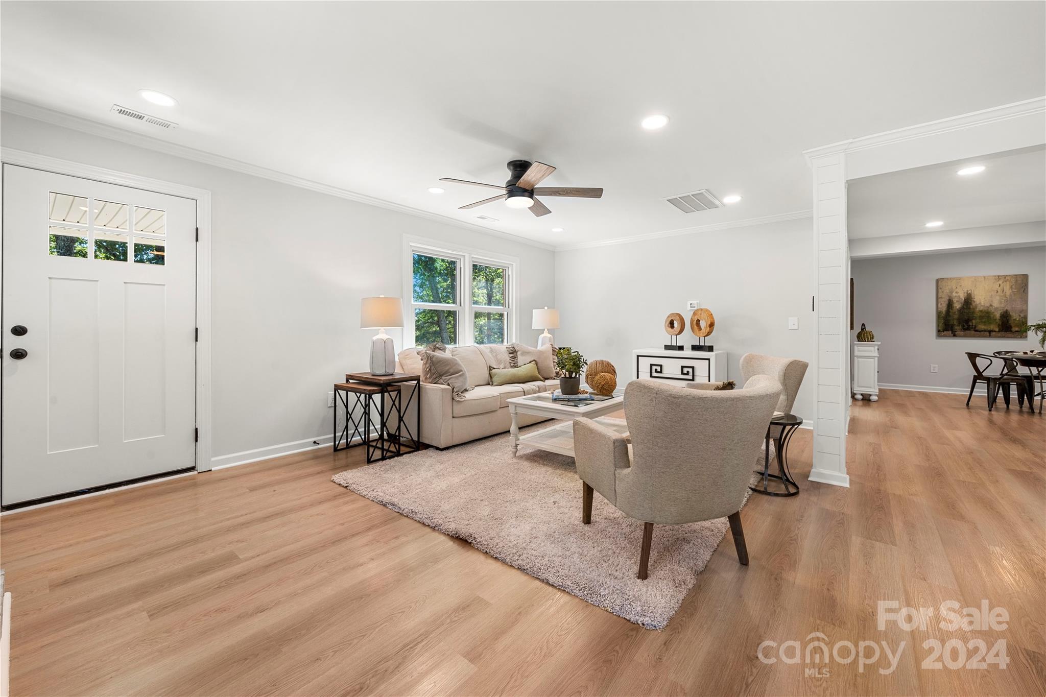 914 Margrace Road Kings Mountain, NC 28086 - Photo 11 of 36 a living room with furniture and a large window