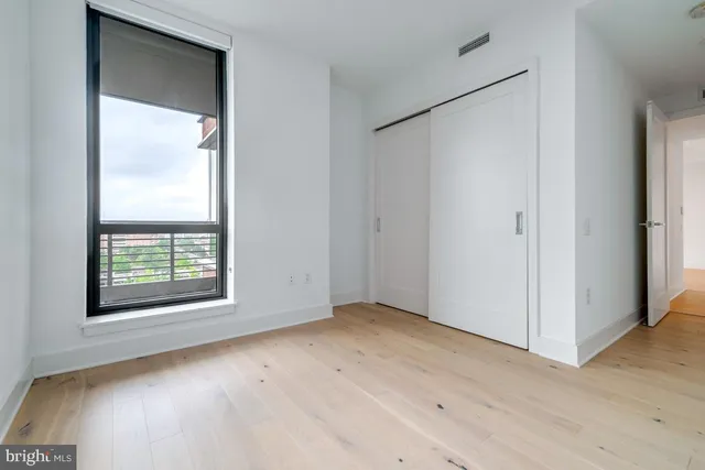 $609,900 | 1211 Van Street Southeast, Unit 806, Washington, DC 20003